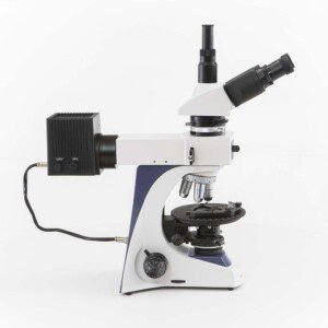 B220 - Microscópio de Polarização com Dupla Iluminação (Petrográfico)